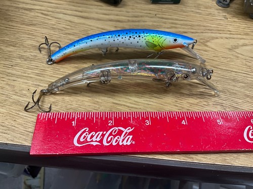 Reef runner ripstick lures - lures, (2)